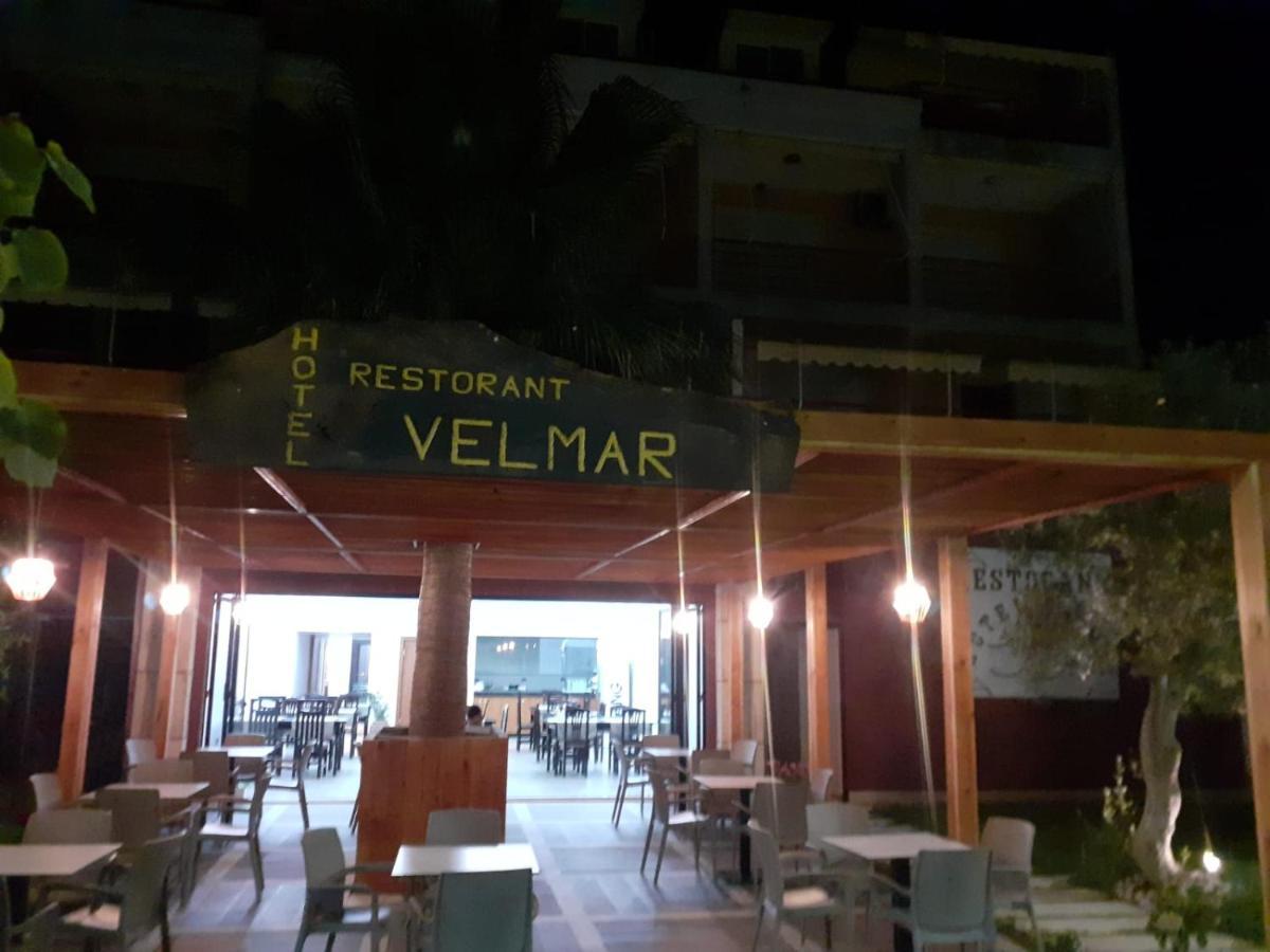 Velmar Hotel Golem  Dış mekan fotoğraf